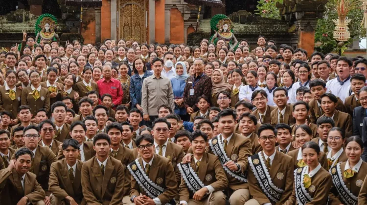 VP Gibran Mobilizes Ministries to Address Bali Tourism Issues
